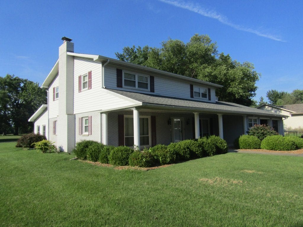 4BR, 2 Bath Home
