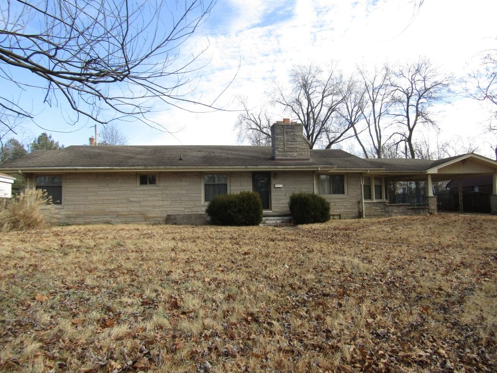 ABSOLUTE AUCTION! 3 BR, 2.5 Bath, Garage, Basement, Fixer Upper