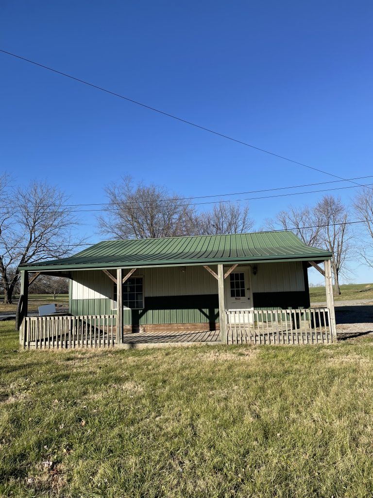 Auction! Pole Barn & Lot