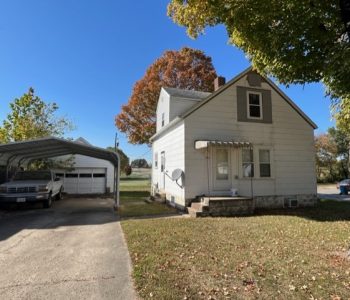 Fixer-Upper House with Basement ONLINE AUCTION