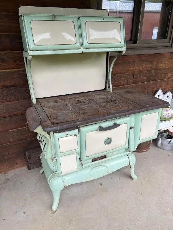ESTATE ONLINE ONLY AUCTION